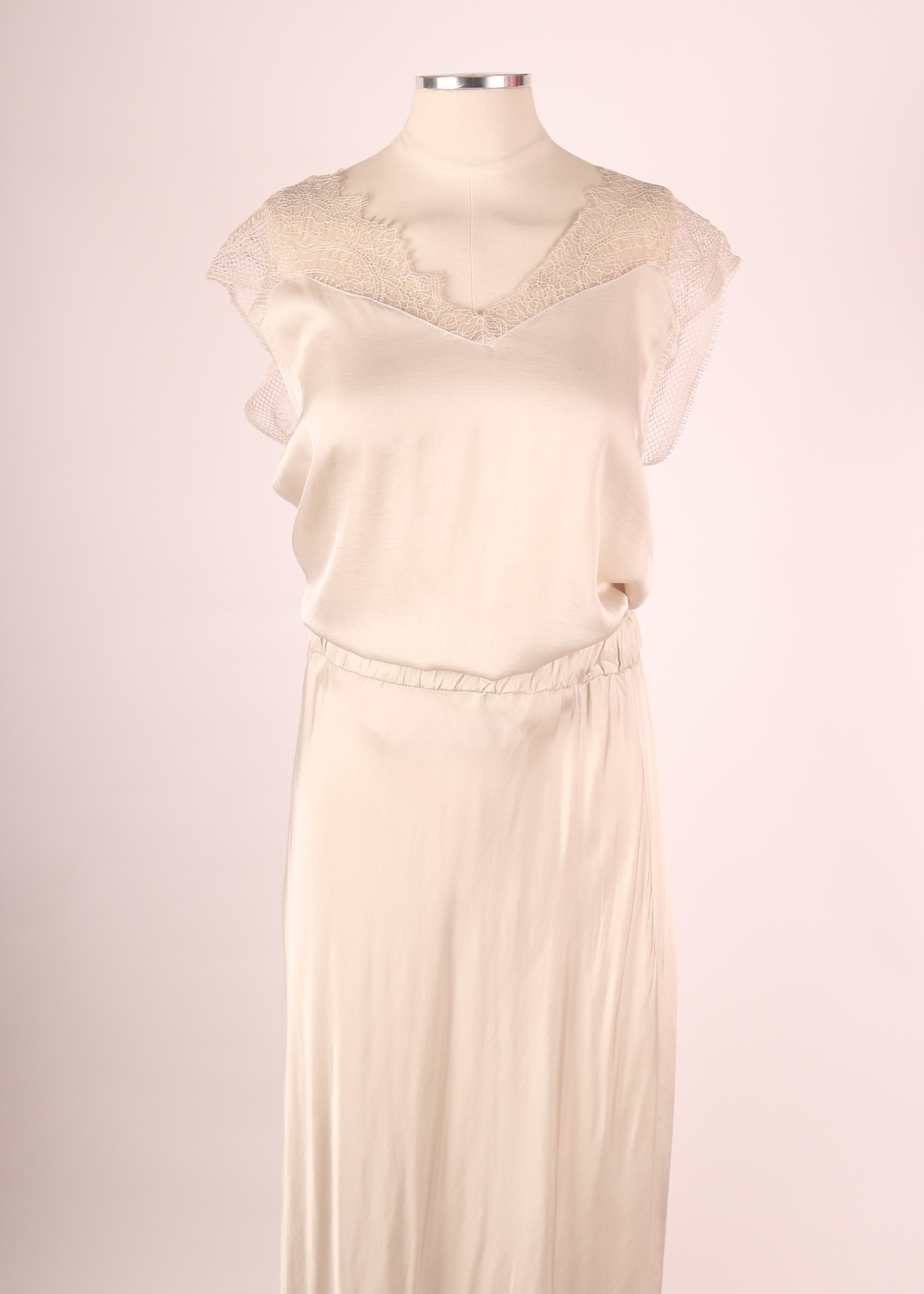 EP LUXURY SET SATIN ENCAJE BEIGE