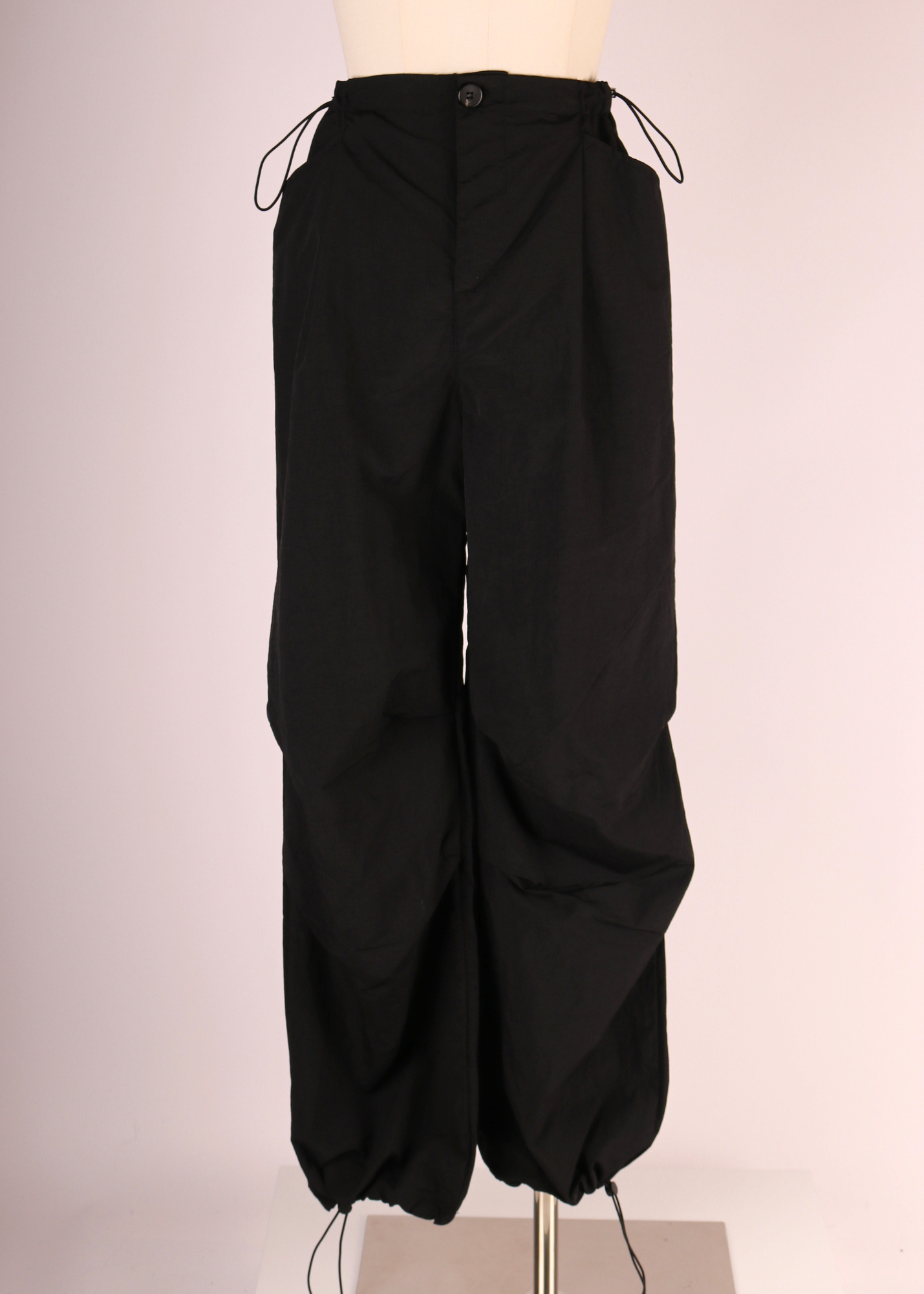 PANTALON PARACHUTE NEGRO