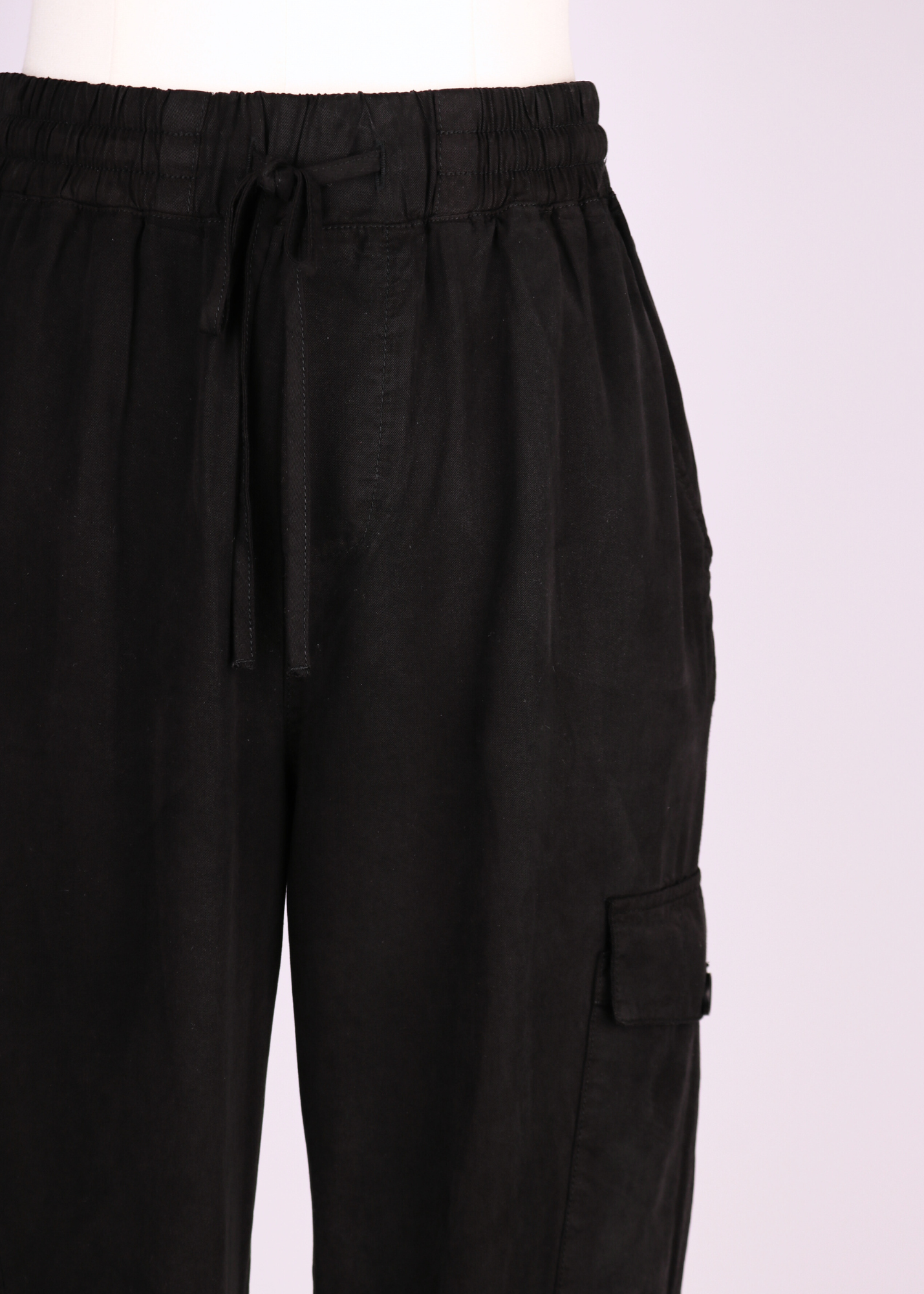 JOGGER CARGO NEGRO
