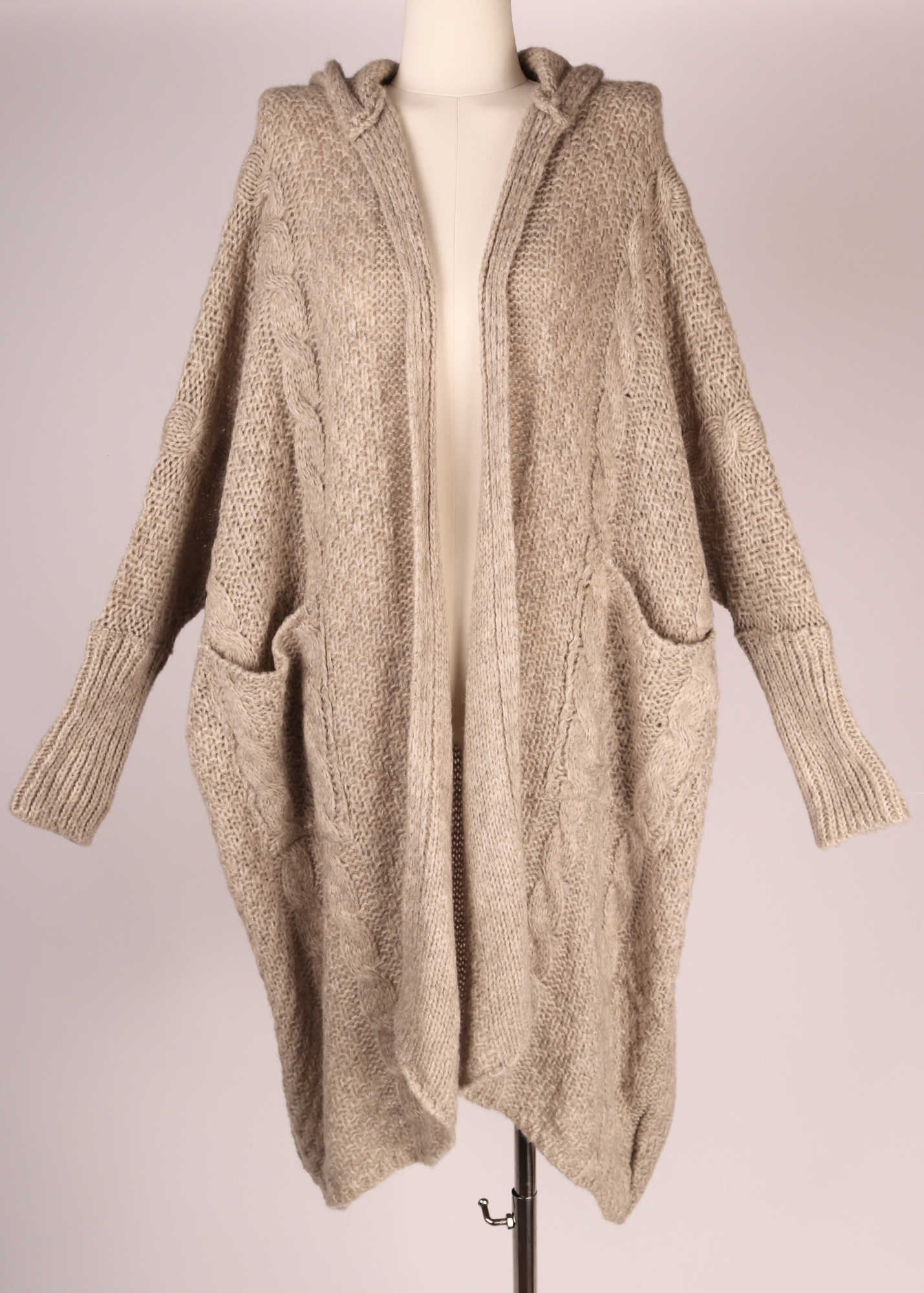 CARDIGAN DE PUNTO TRENZADO