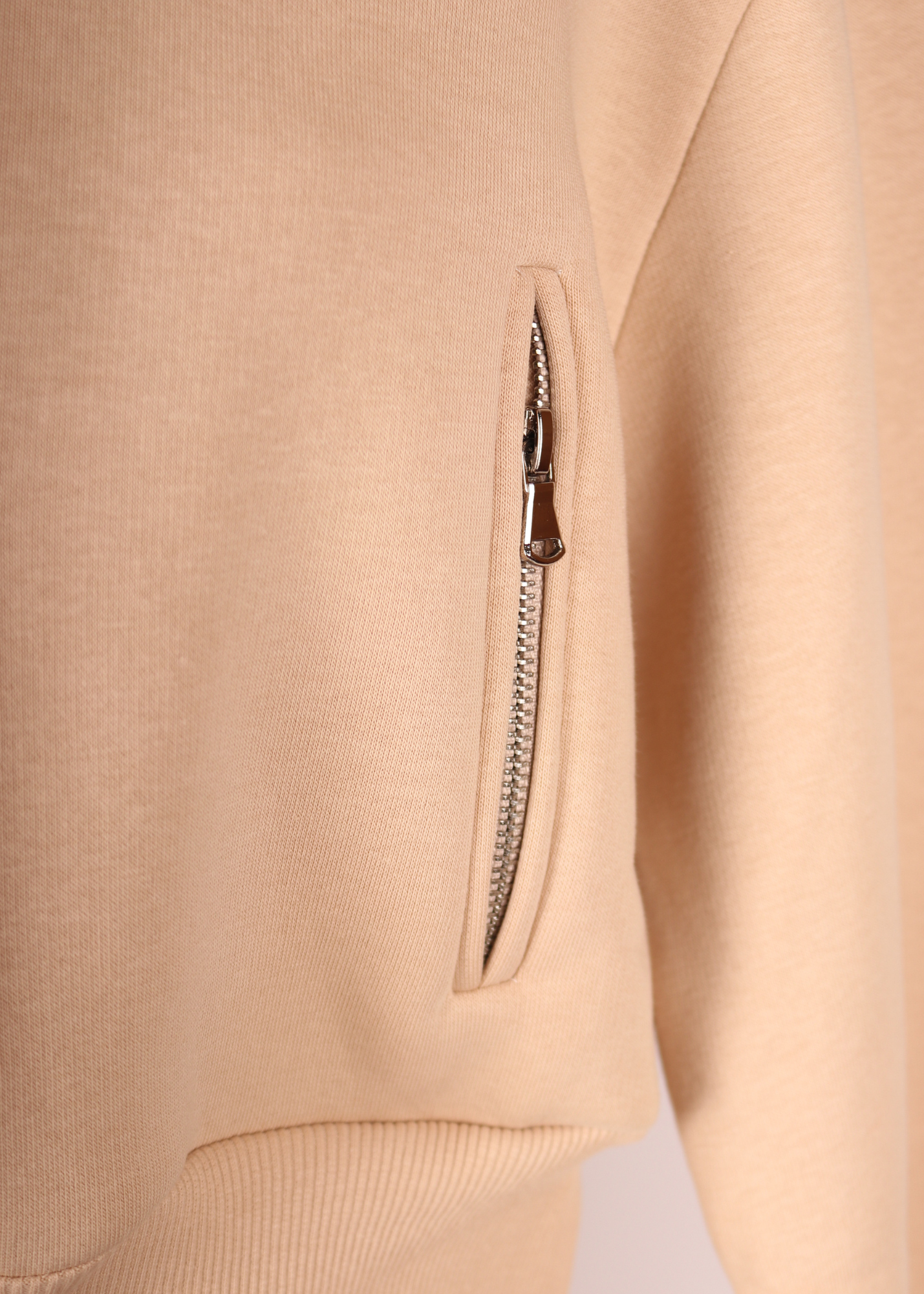 EP LUXURY BOMBER CROP BEIGE