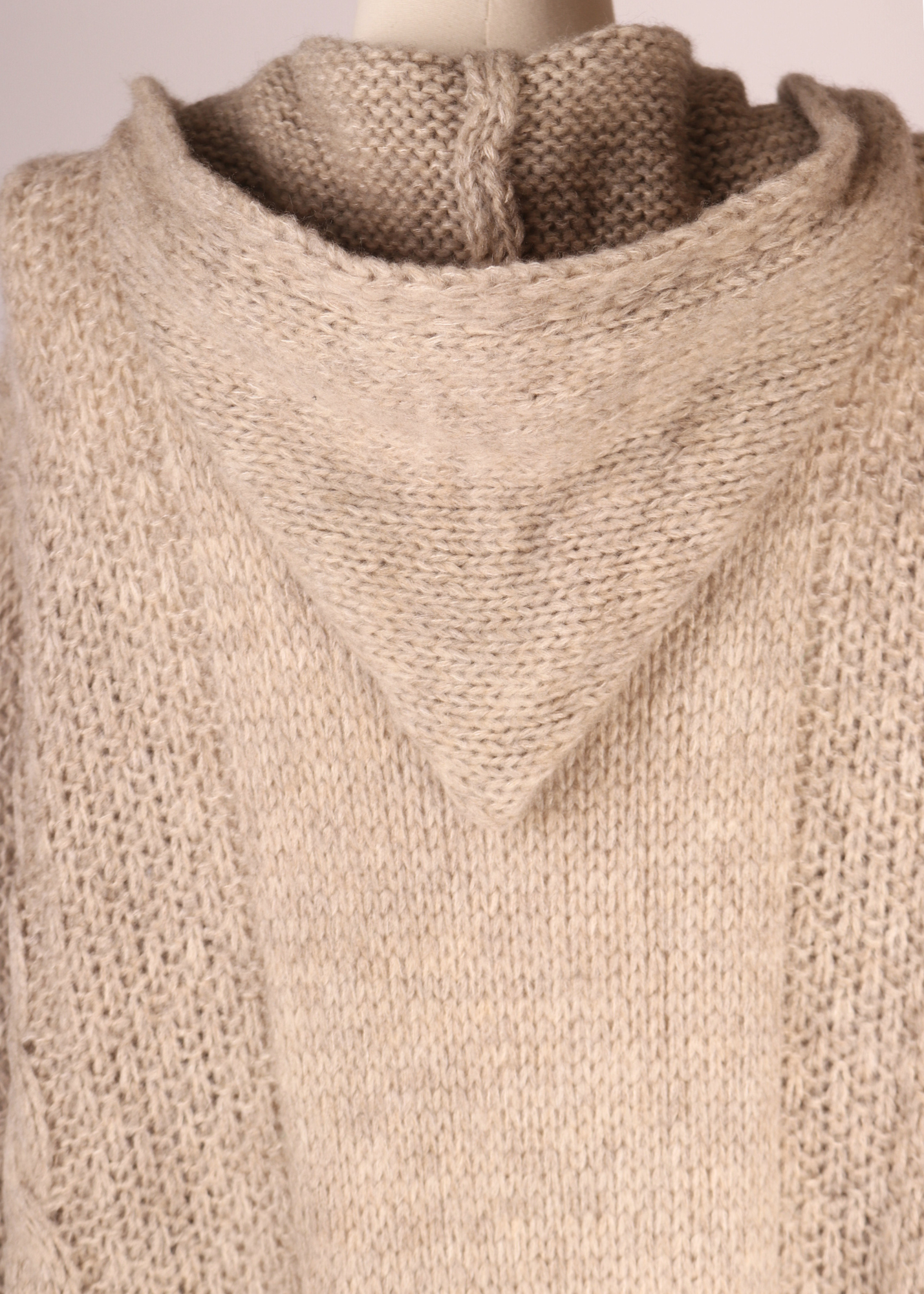 CARDIGAN DE PUNTO TRENZADO