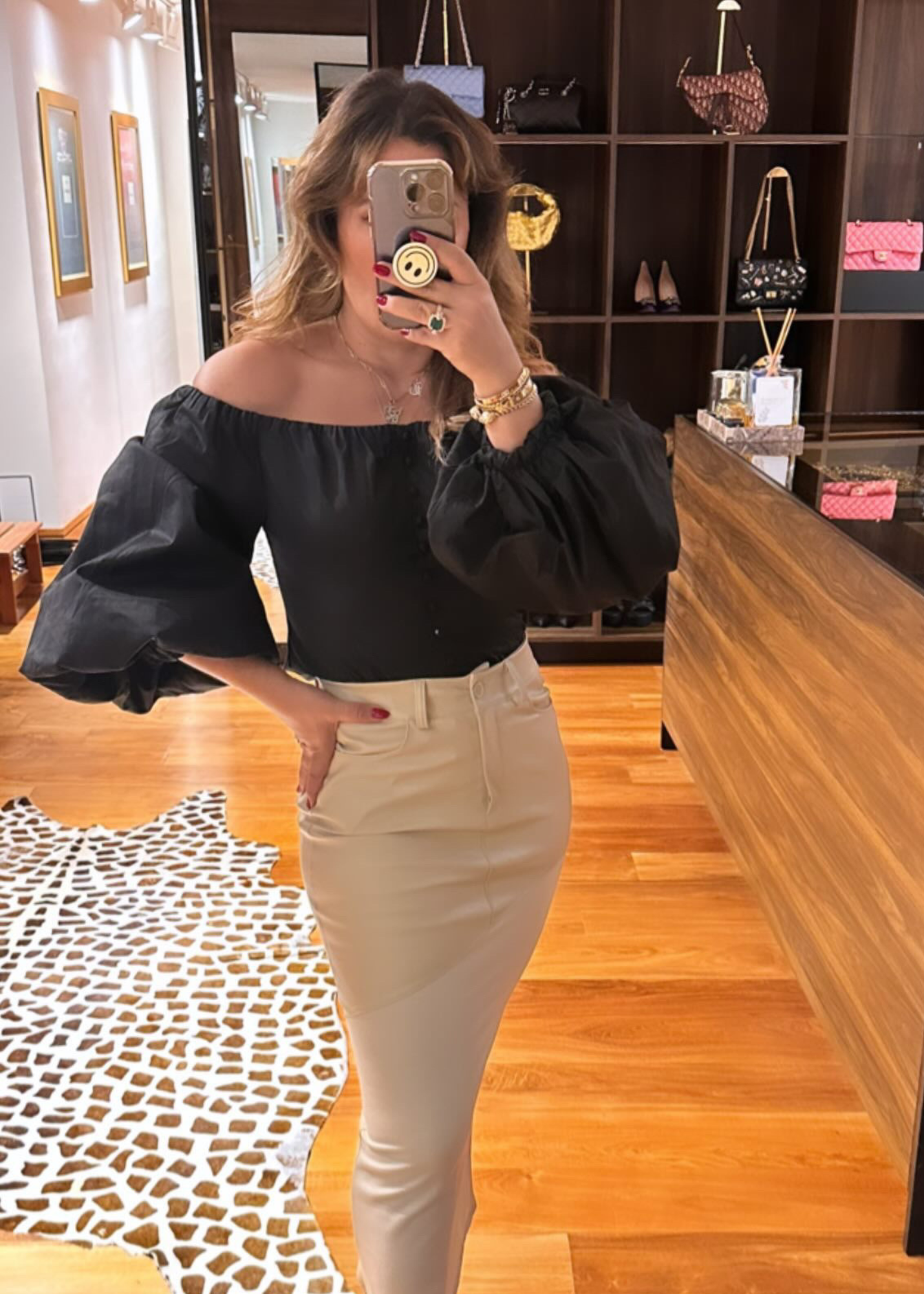 BLUSA MANGA ACAMPANADA NEGRA