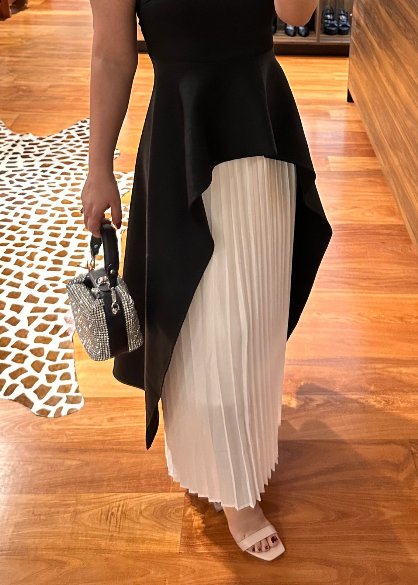 MAXI FALDA PLIZADA BLANCA