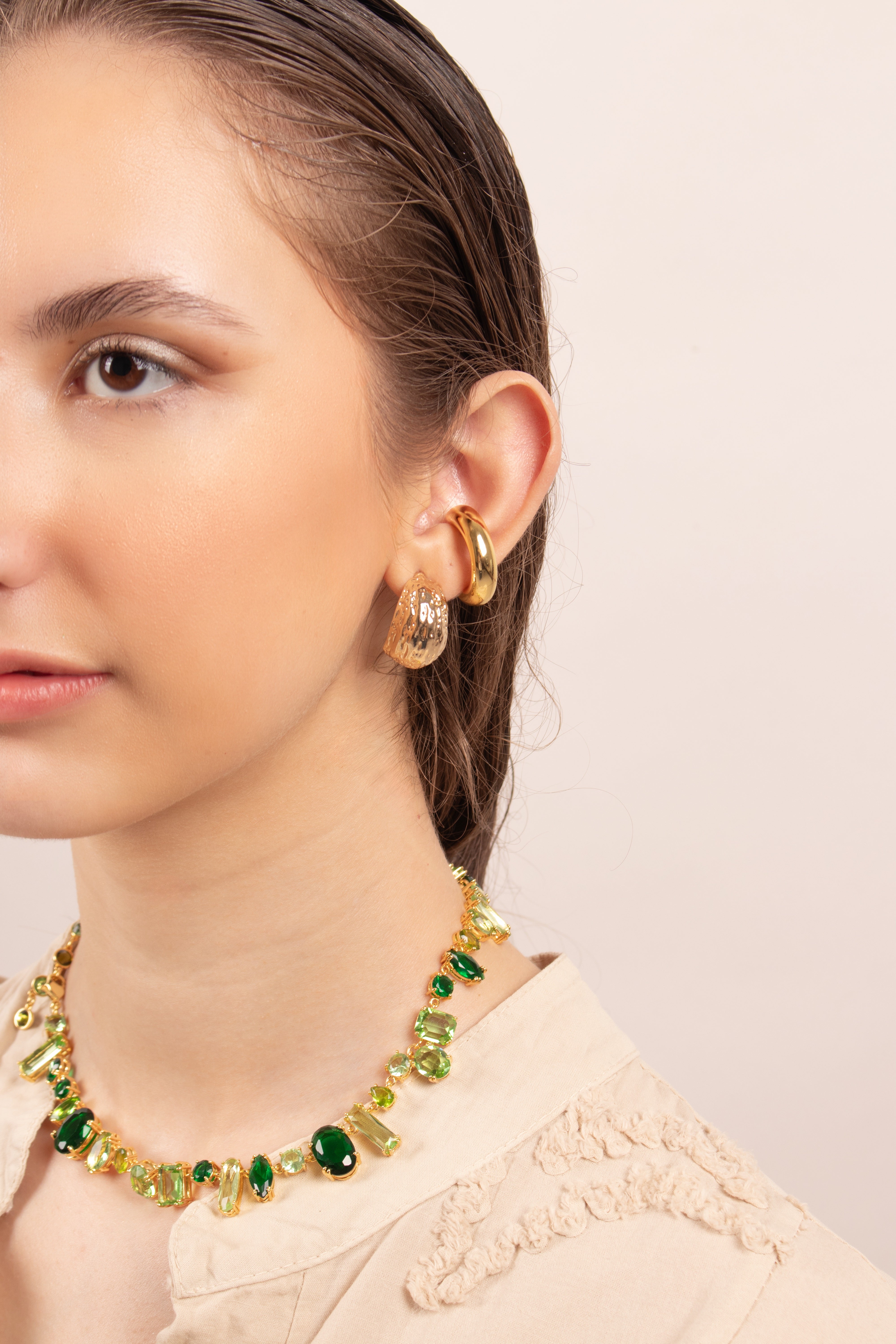 ARETES MEDIA LUNA MARTILLADO