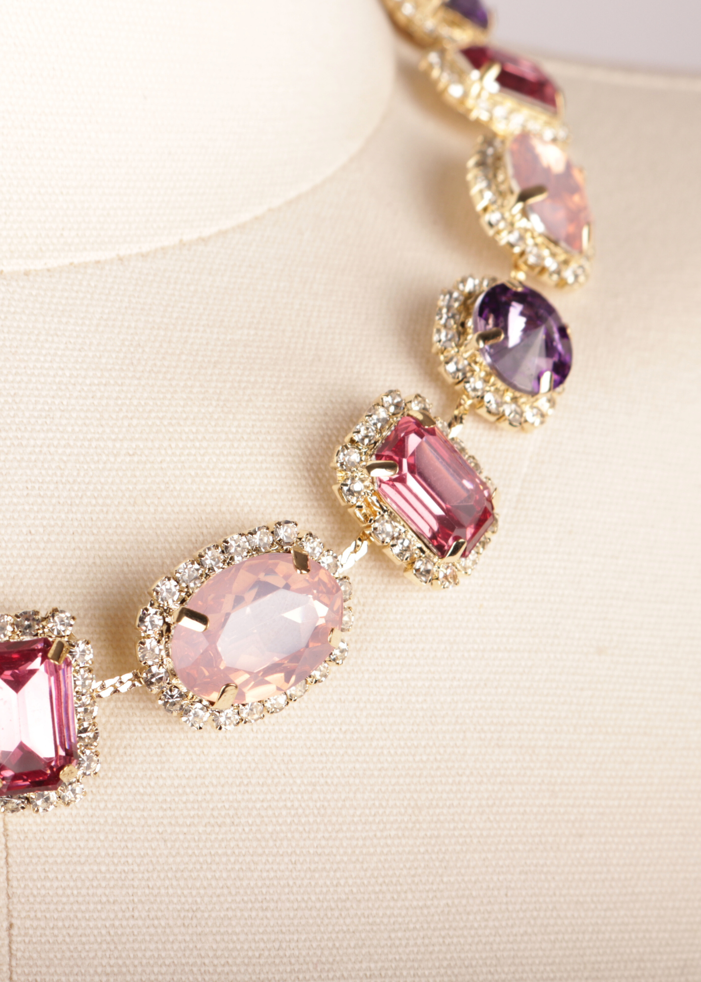 COLLAR CRISTAL ROSA