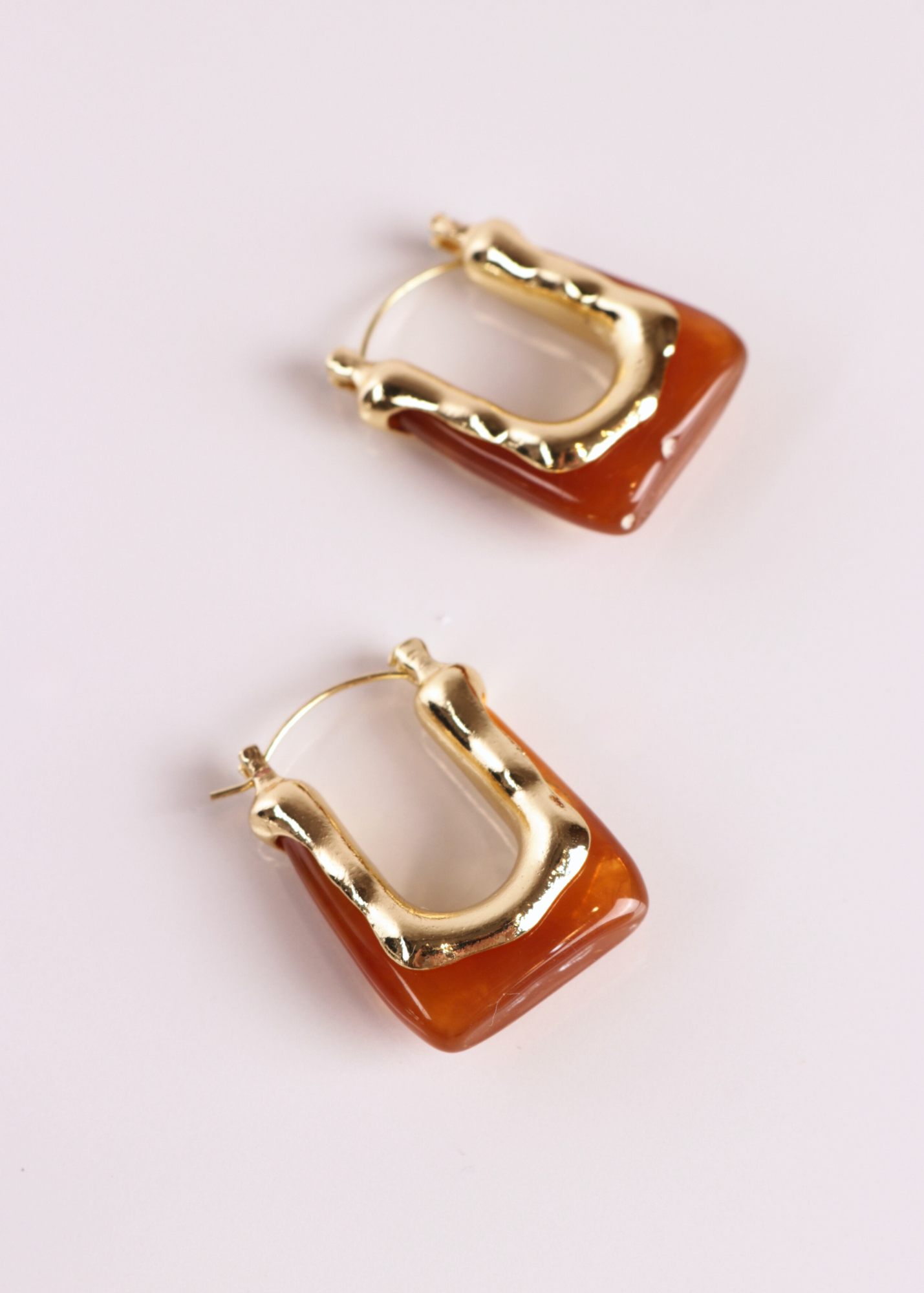 ARETE ACRILICO CAFE BISEL D