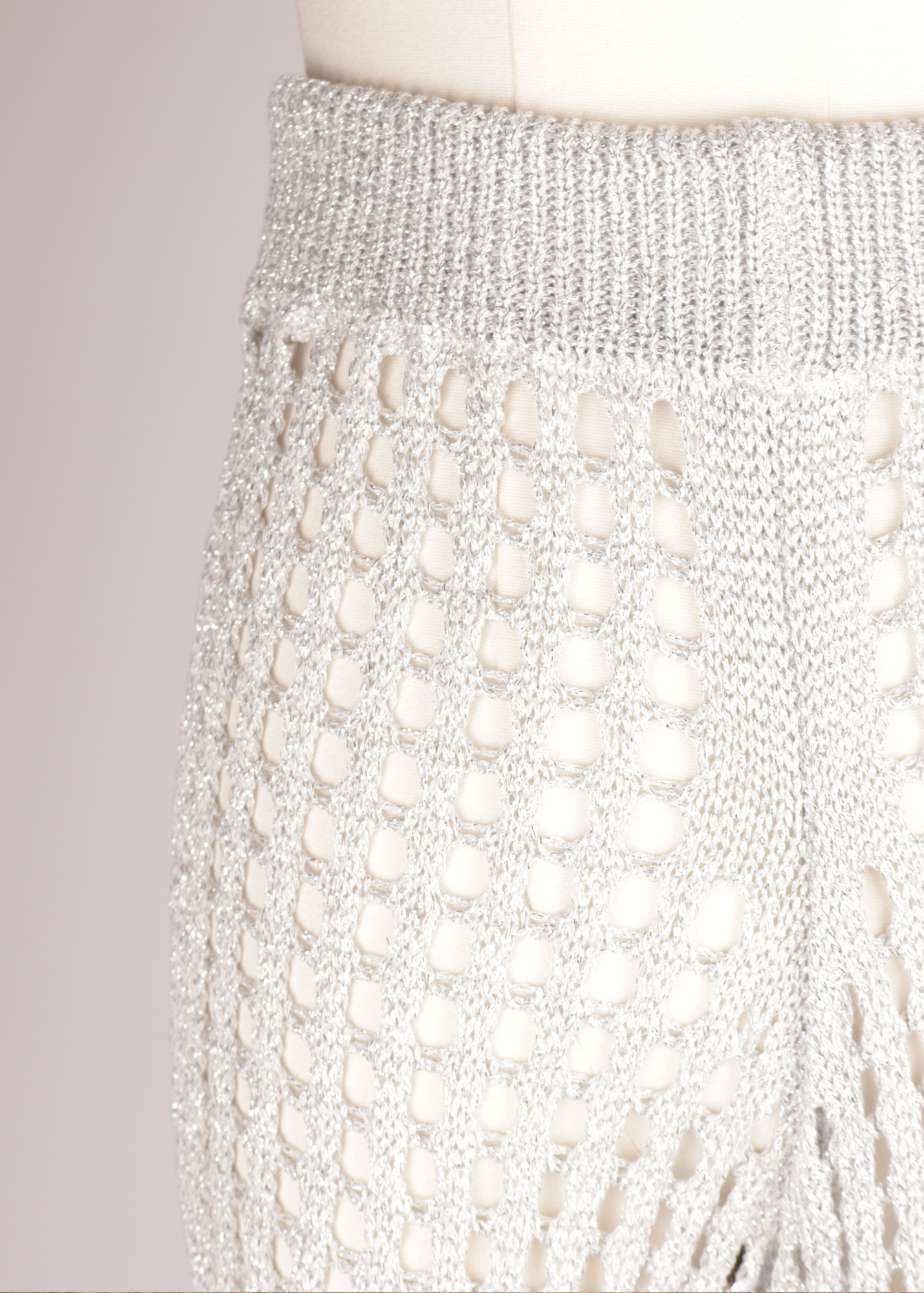 PANTALON TEJIDO PLATEADO