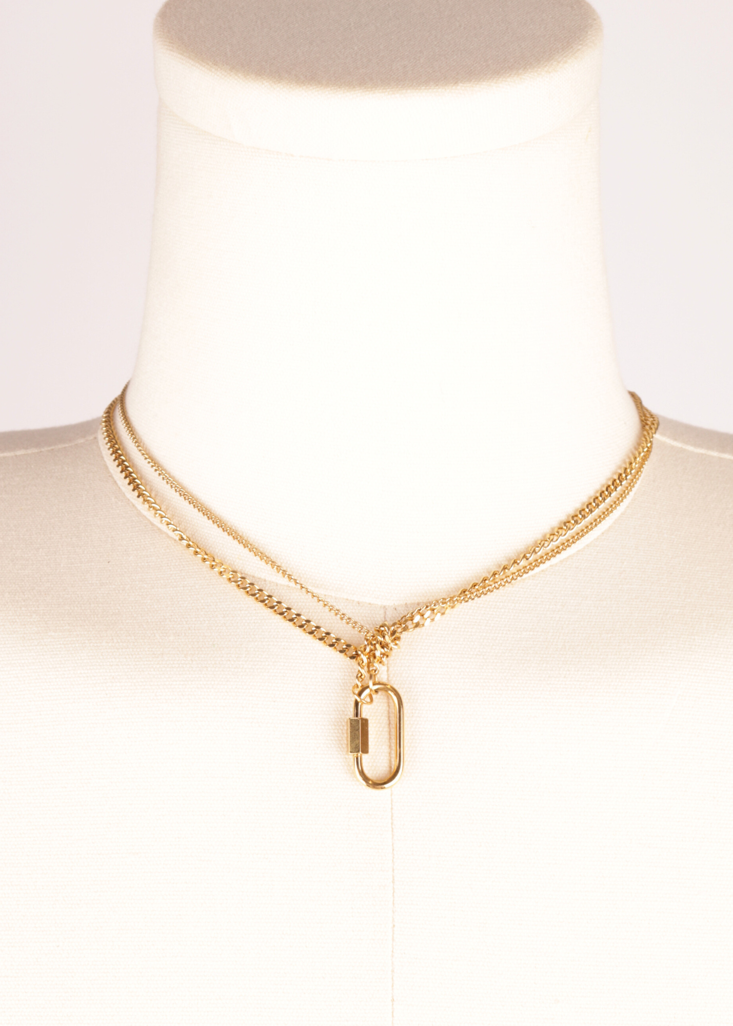 COLLAR CADENA DIJE DE ROSCA