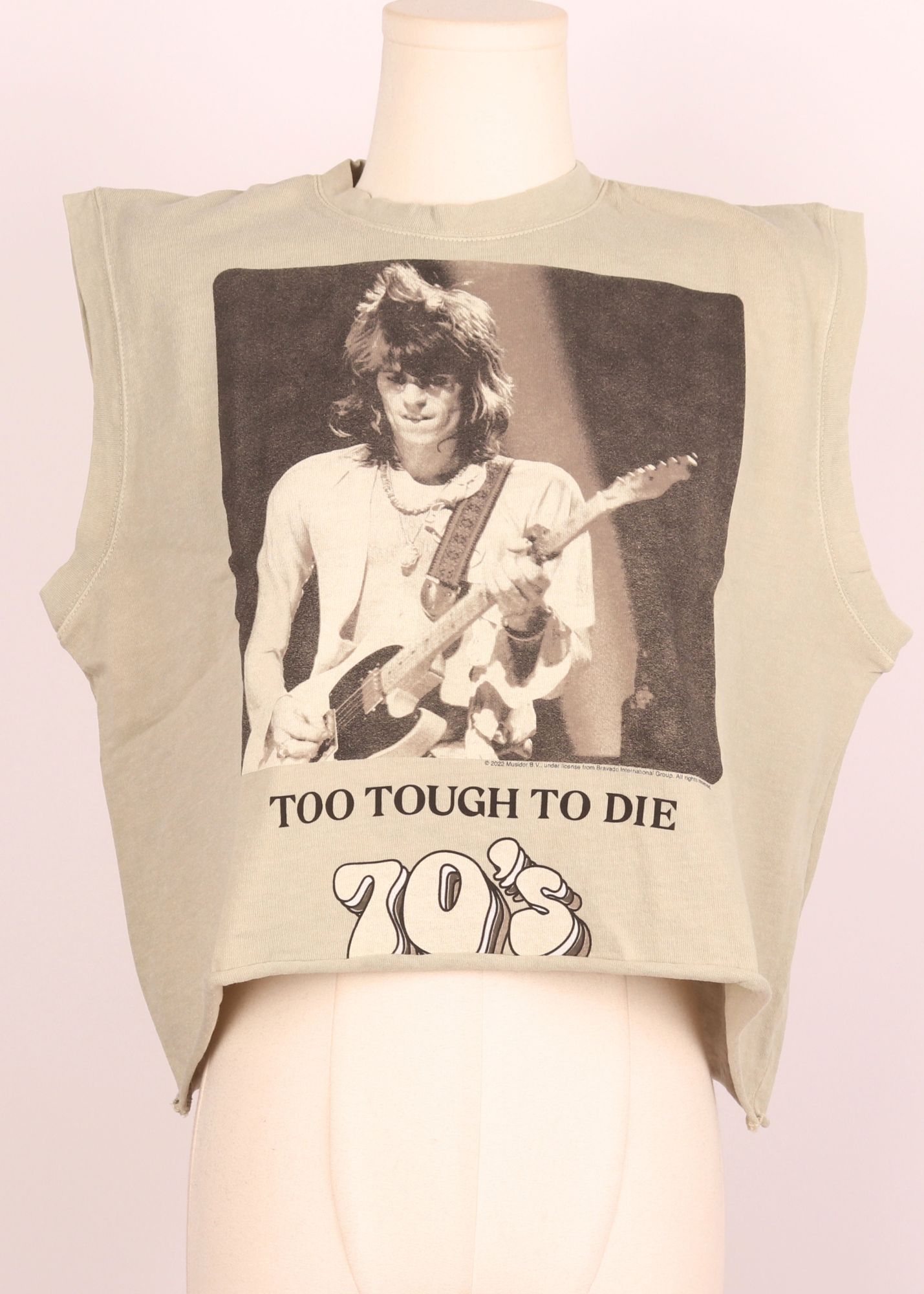CAMISETA CROP OVERSIZE TOO TOUGH TO DIE 70'S