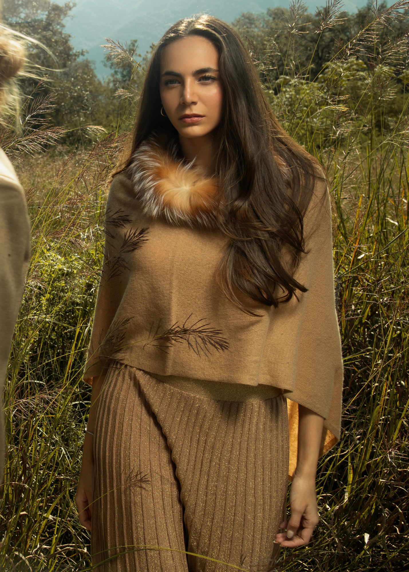 ALASHAN LUXE WINDCHILL FOX TRIM TOOPER