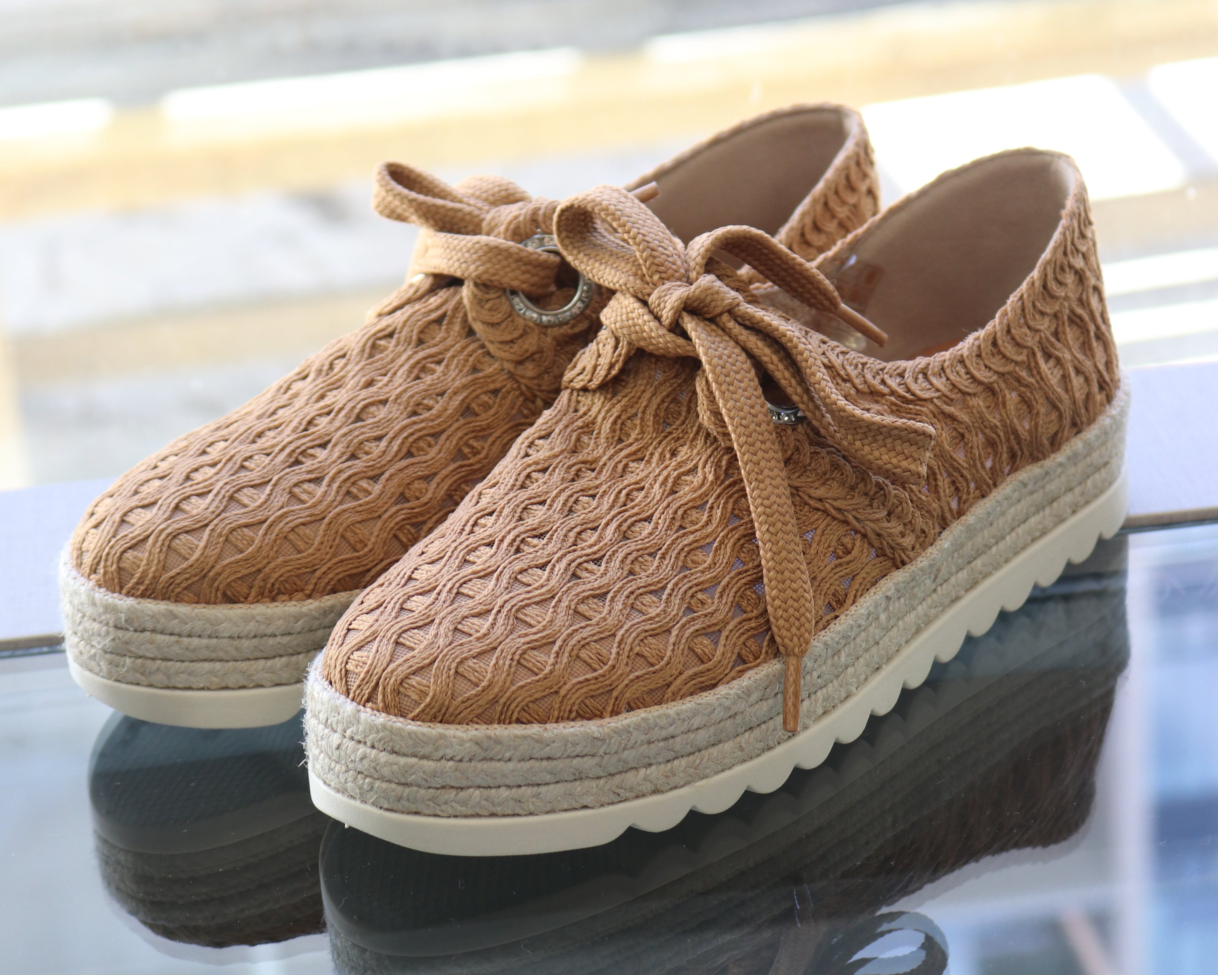 BRUNO MENEGATTI SNEAKER CROCHET ALISHA