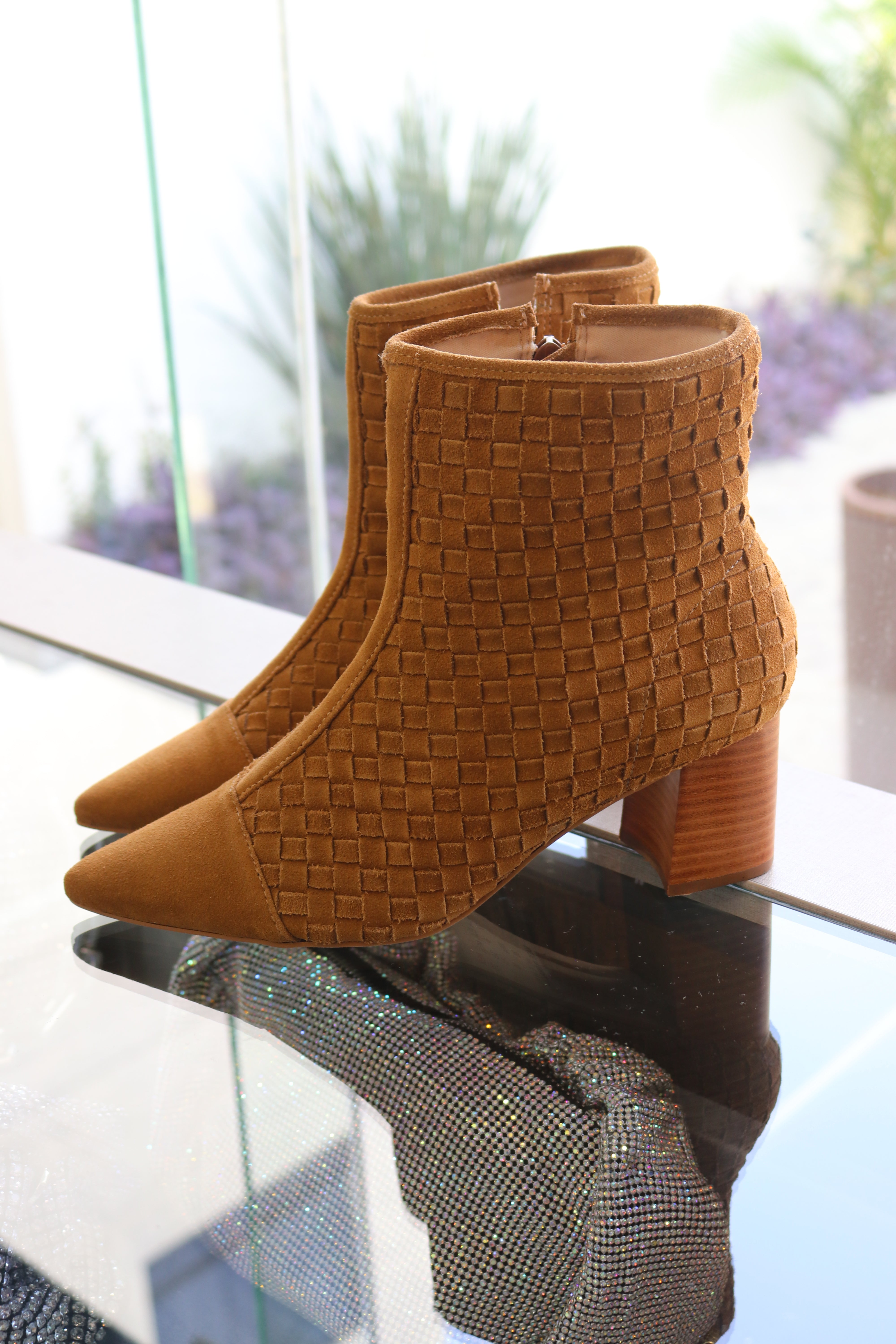 BRUNO MENEGATTI BOTIN HENRIETTA-WOVEN SUEDE LEATHER