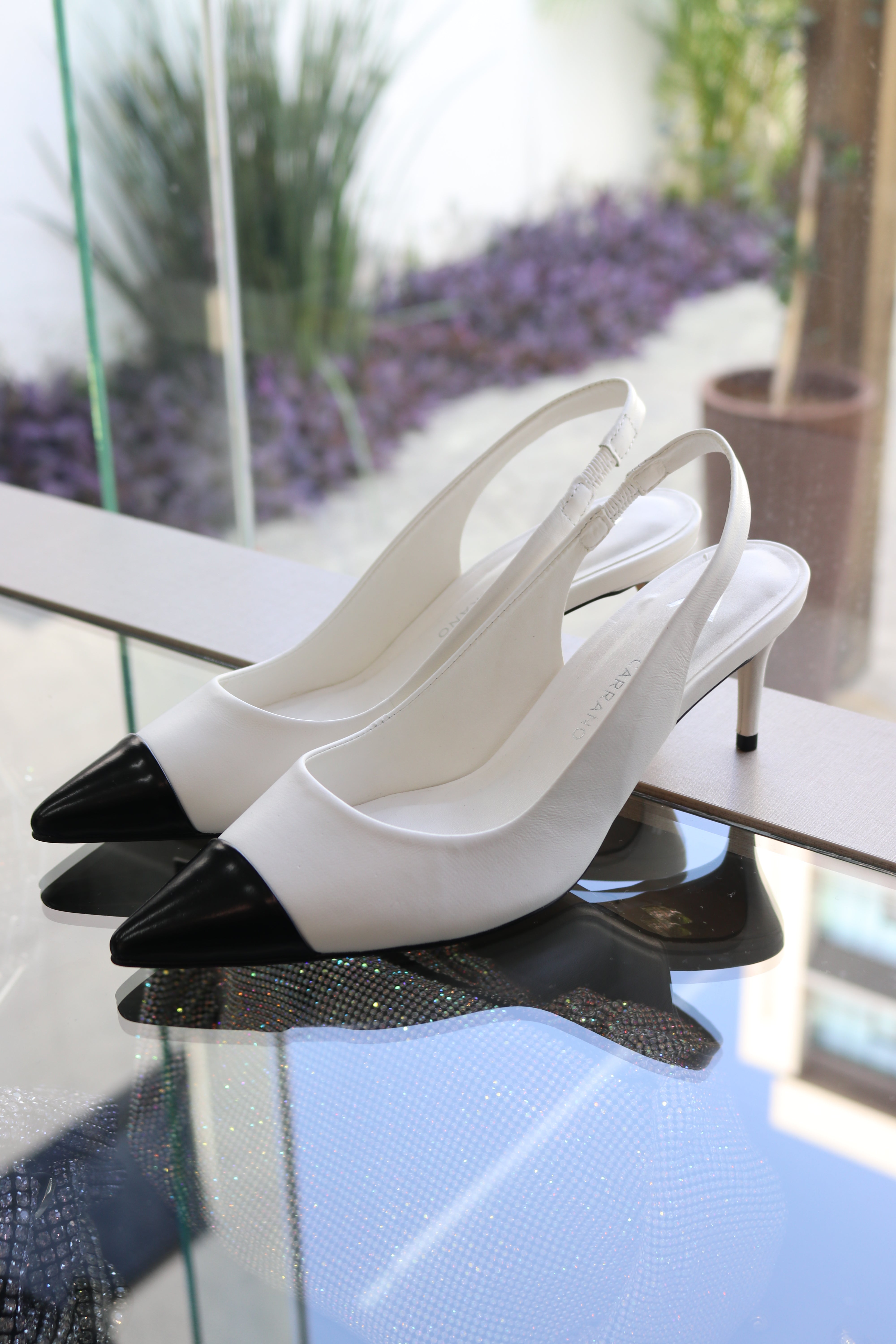 CARRANO ETHEL-SLING BACK PUMP LEATHER WHITE /BLACK