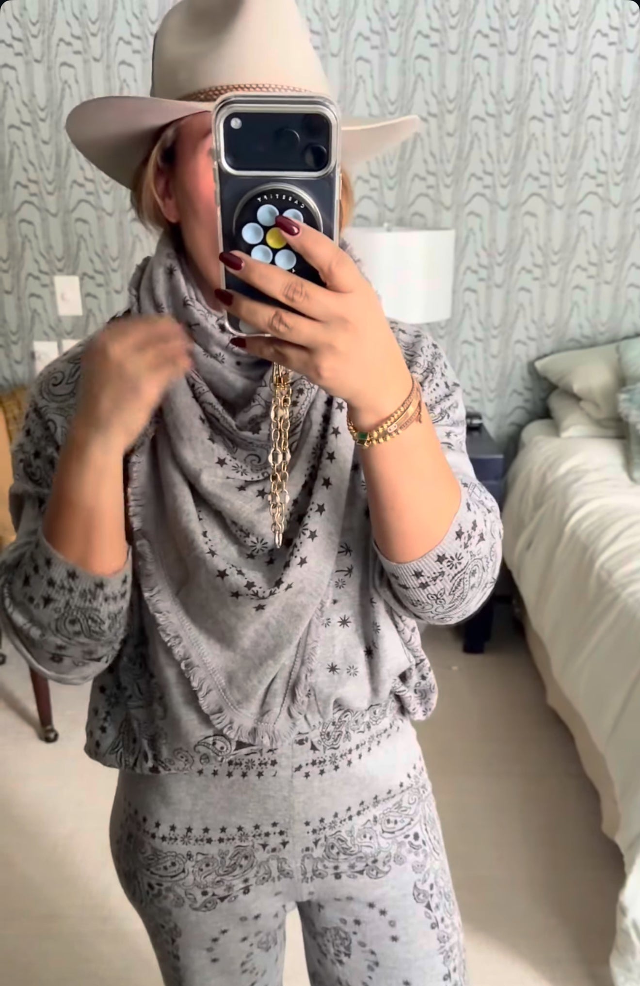 EP LUXURY PARIS KERRY PAÑUELO BANDANA