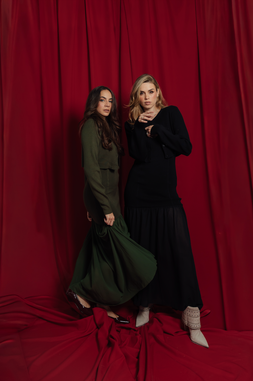 EP LUXURY SET DE CARDIGAN Y VESTIDO EN PUNTO Y GASA