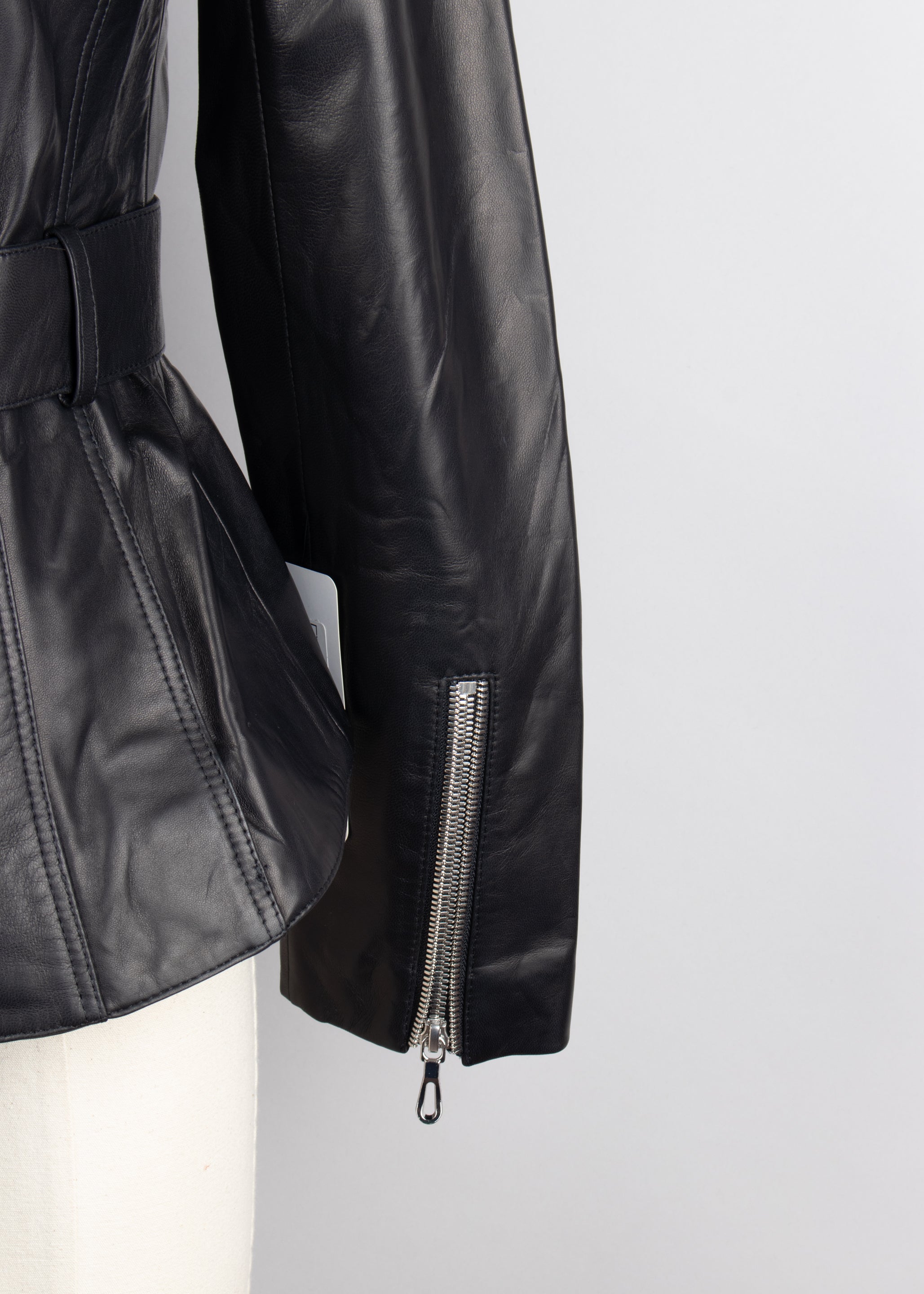 Chaqueta piel de cordero teñida