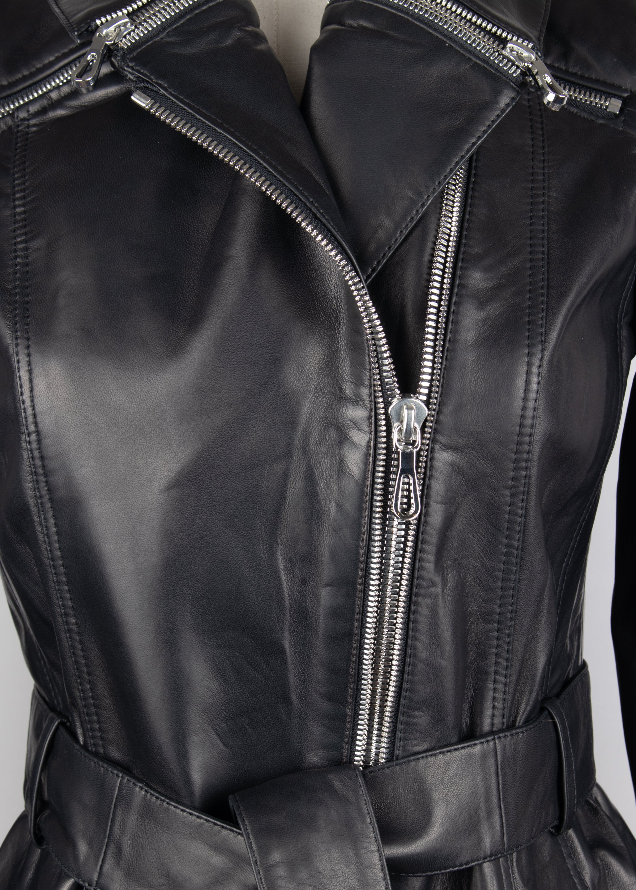 Chaqueta piel de cordero teñida