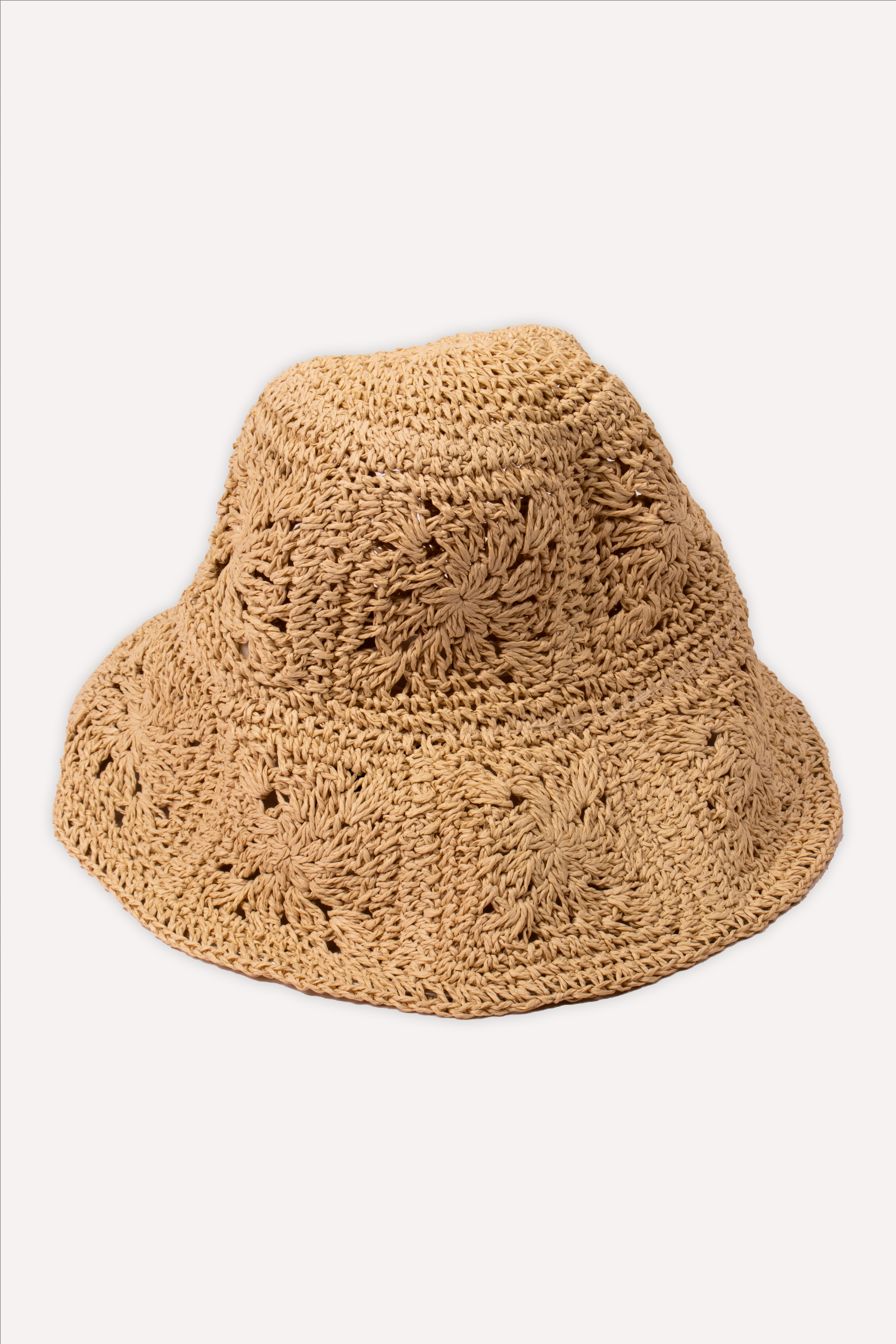 AZUL CIELITO SOMBRERO CROCHET LUCIANA CAMEL