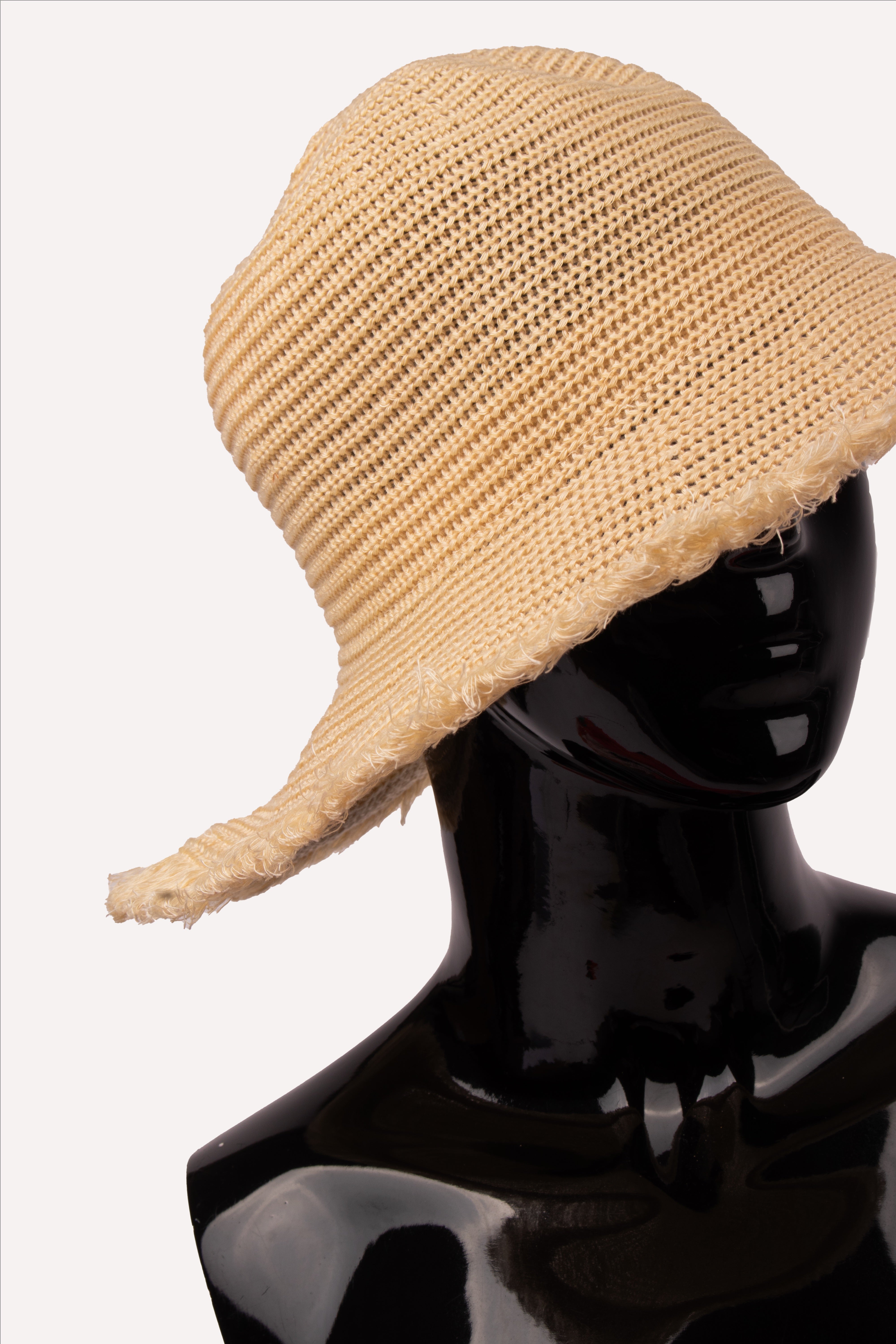 AZUL CIELITO SOMBRERO LILIAN BEIGE