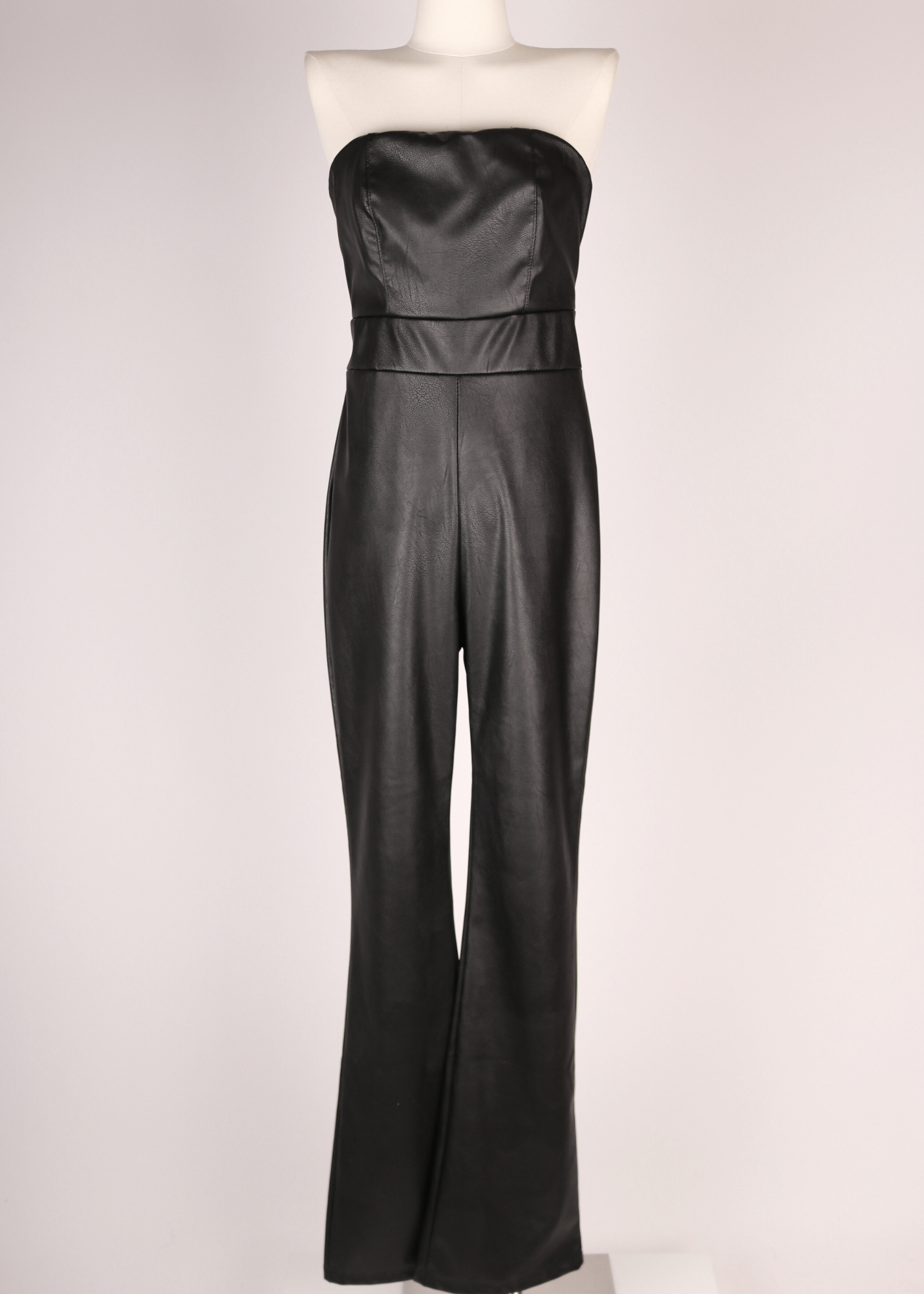 JUMPSUIT EFECTO PIEL NEGRO