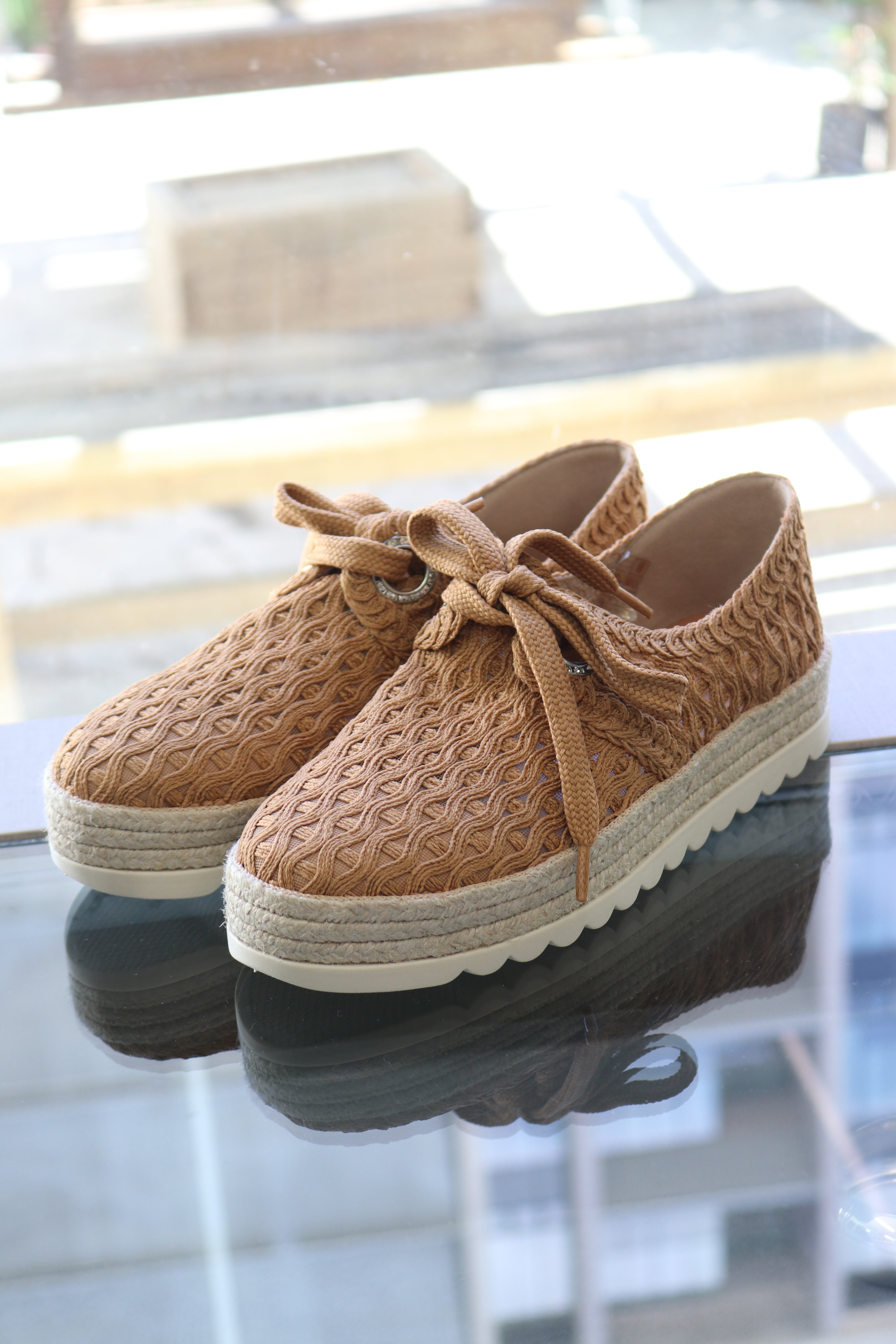 BRUNO MENEGATTI SNEAKER CROCHET ALISHA