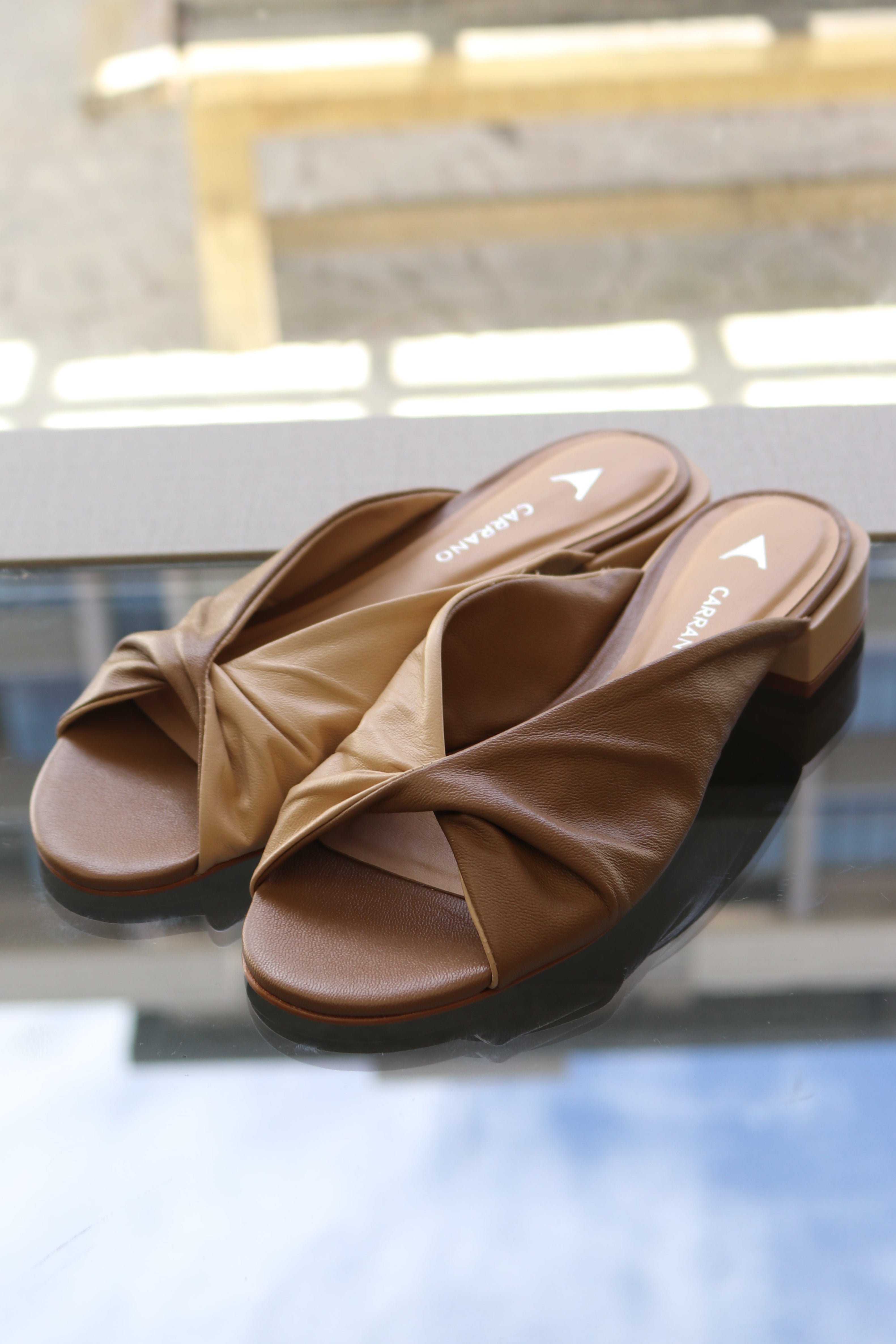 CARRANO SANDALIA LEATHER ADELEINE