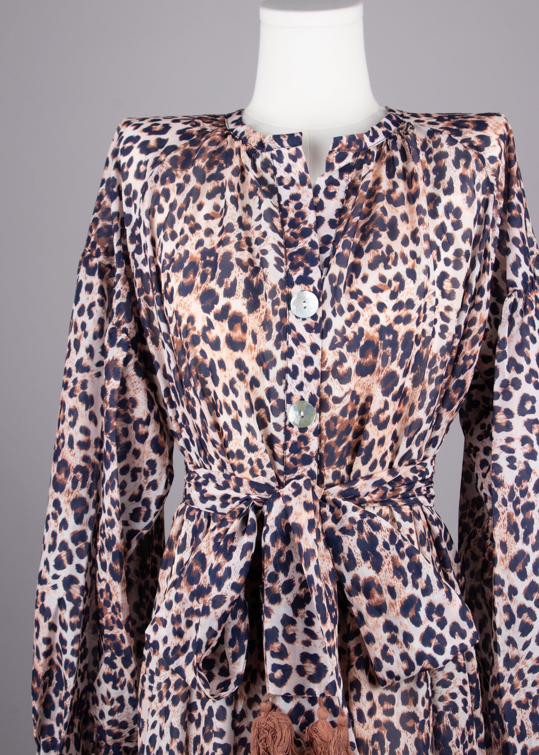 EP Luxury vestido maxi escalonado leopardo
